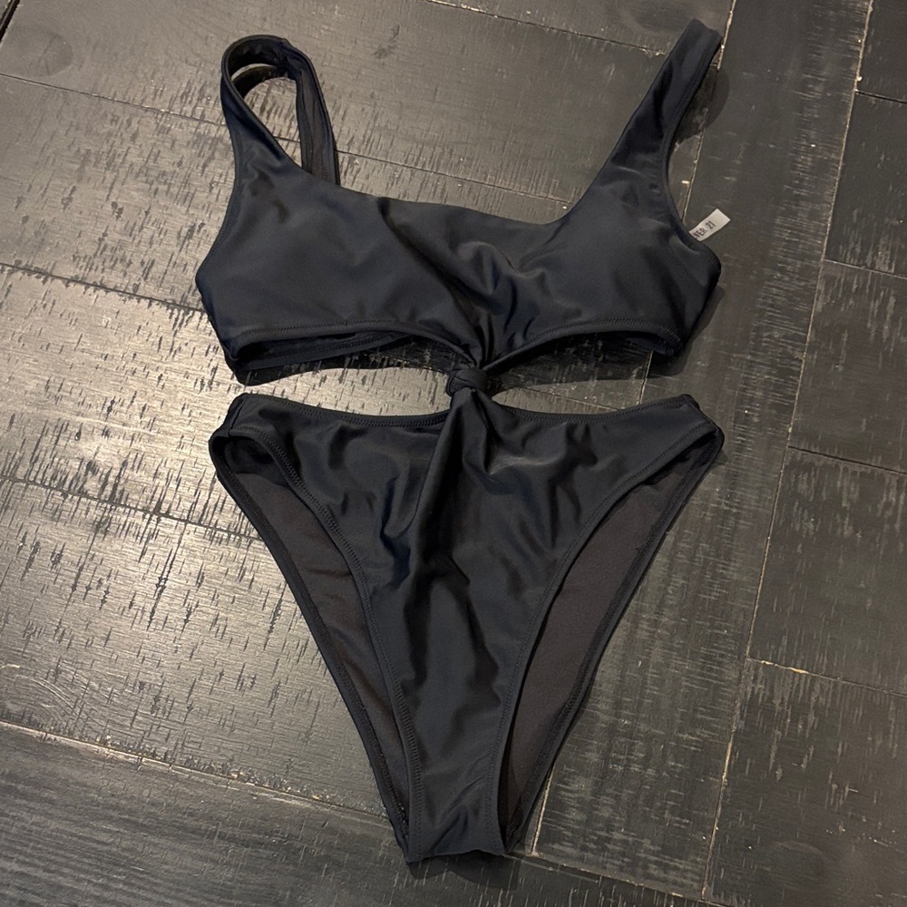 Forever 21 Elegant Black One Piece Bathing Suit Small